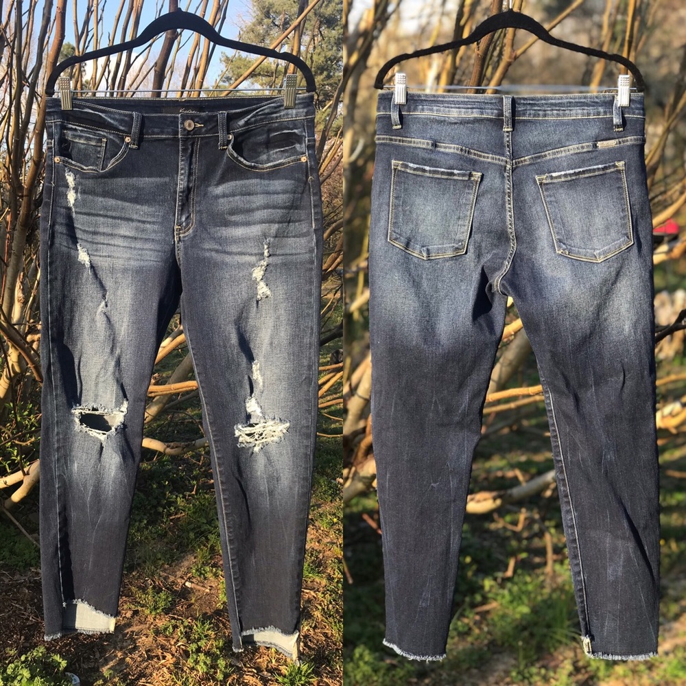 Kancan jeans!! (Sale 🌺)